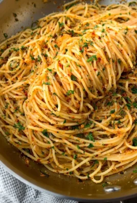 Delicious bowl of Garlic Butter Pasta with parsley and parmesan
