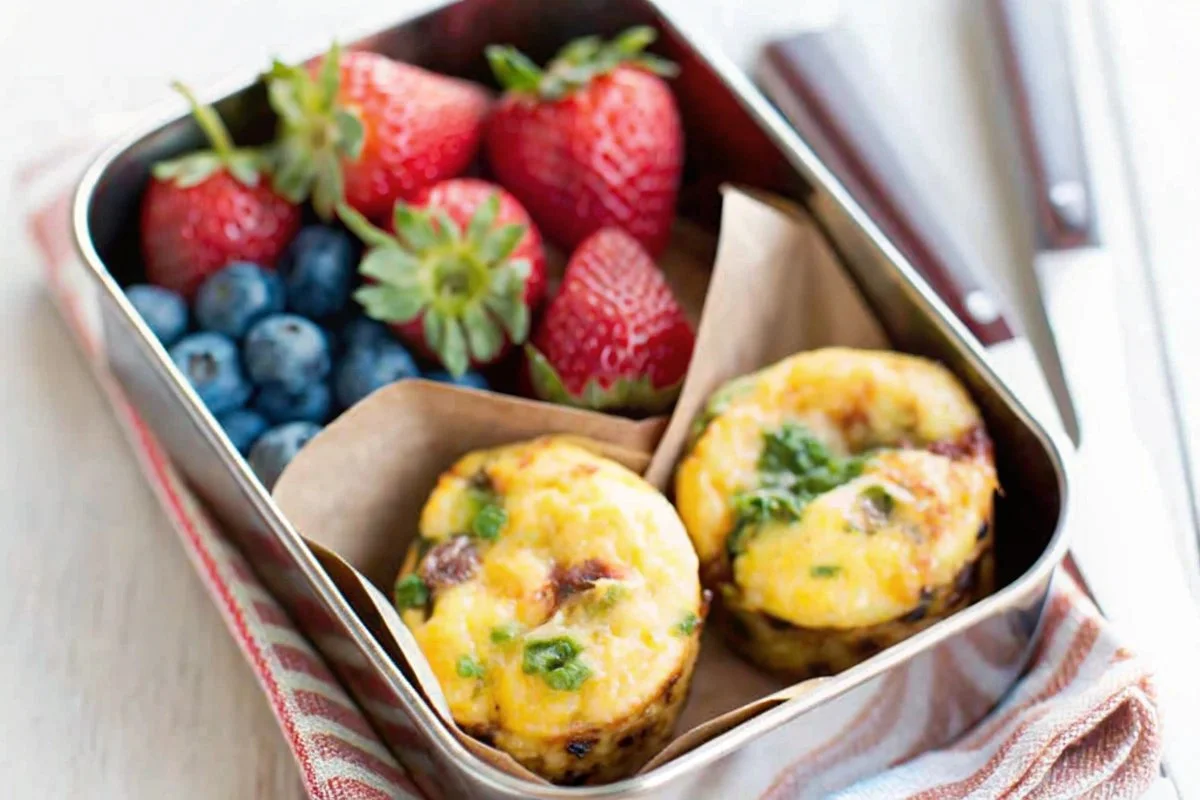 Healthy breakfast idea for diabetics featuring delicious and nutritious ingredients.