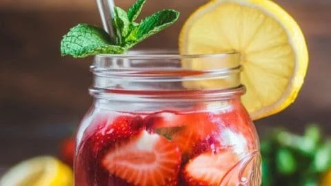 Strawberry Lemonade