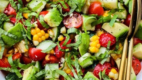 Summer Salad with Corn, Strawberries & Avocado