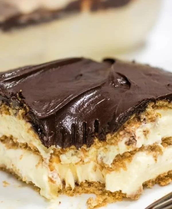 No Bake Eclair Cake {Easy 5 Ingredient Icebox Cake}